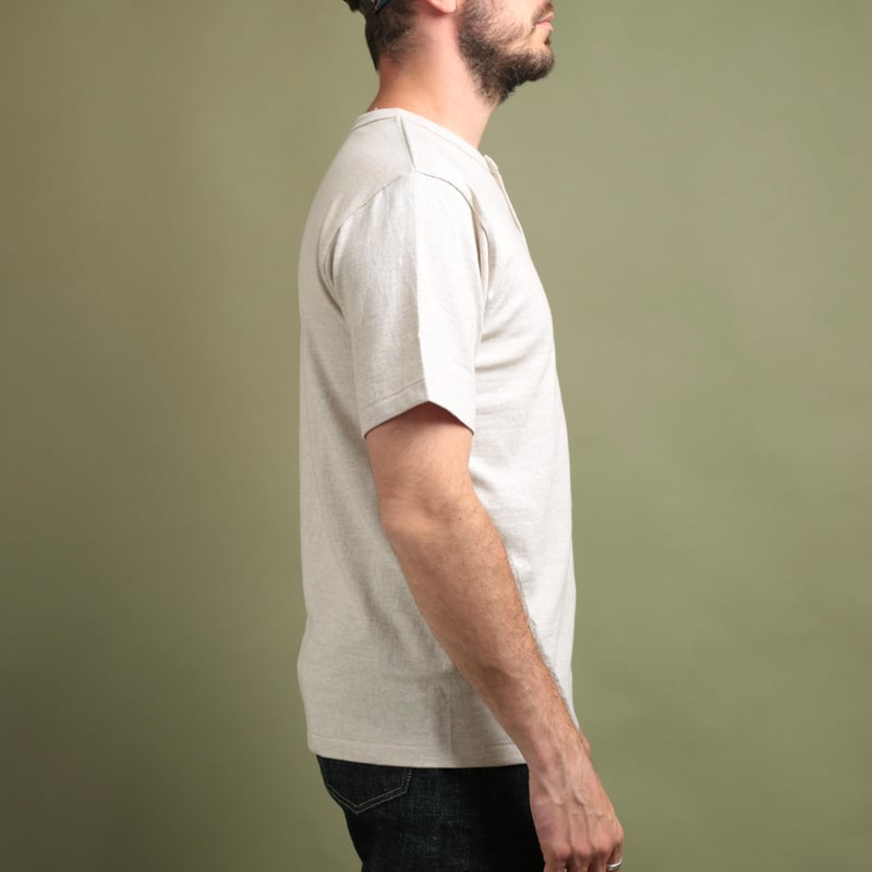 Lot 4601 Henley Neck T-Shirt Oatmeal