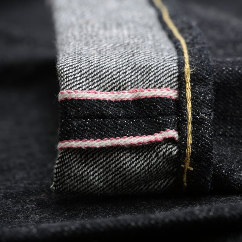 Image_Flâneurs_MOMOTARO / 0605-13 Natural Tapered 13oz Zimbabwe Cotton_detail-selvedge
