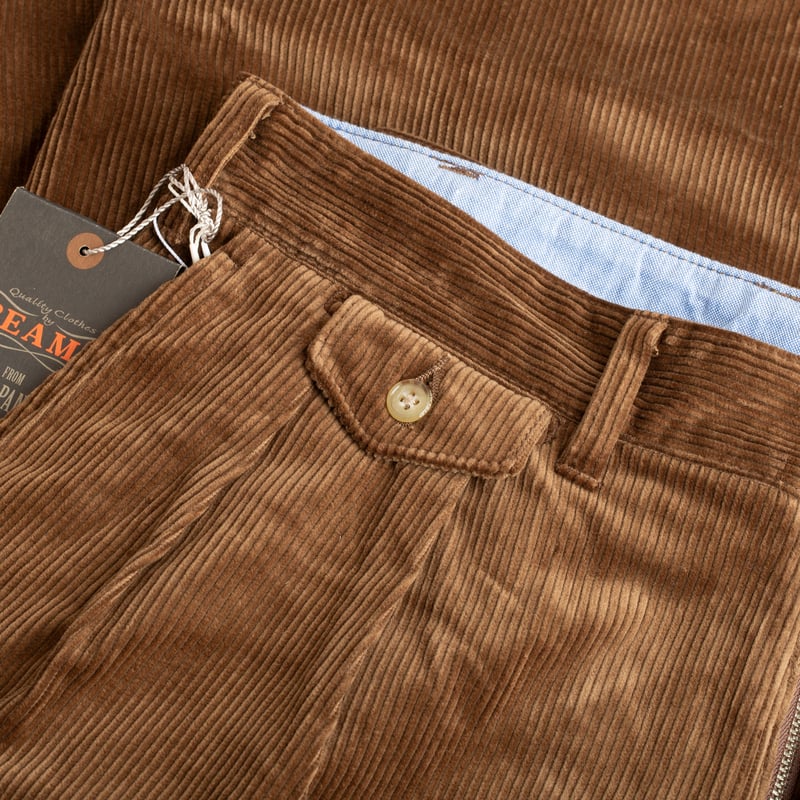 Pantalon-à-pince_BEAMS PLUS-2 Pleats Corduroy Trousers-couleur-Golden Brown-détail-coin-pocket