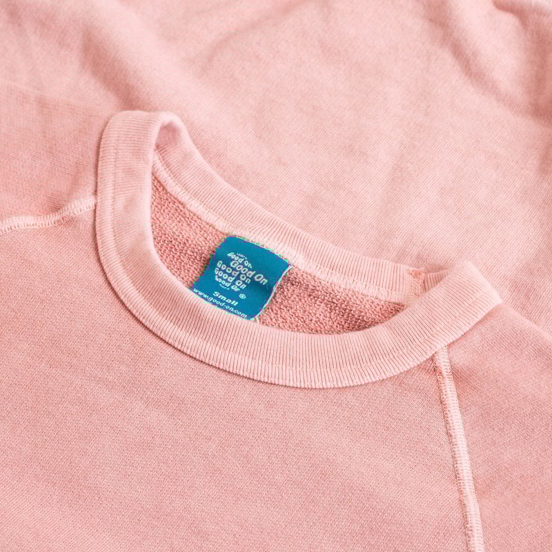Raglan Crewneck Sweatshirt in Peach Coral