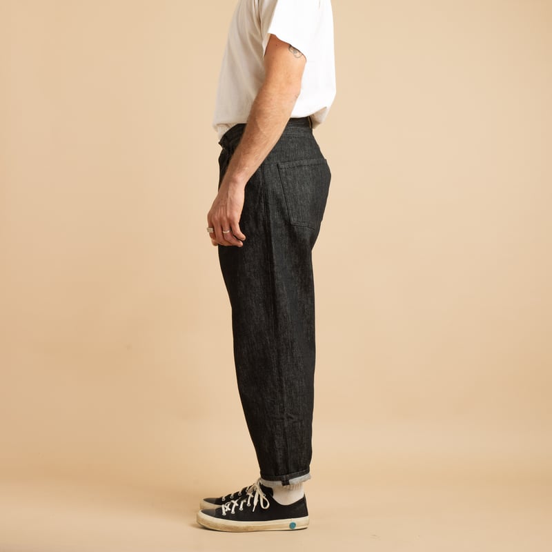 JAPAN BLUE / Dark Grey 13oz Wide Tapered 5-Pocket Pants