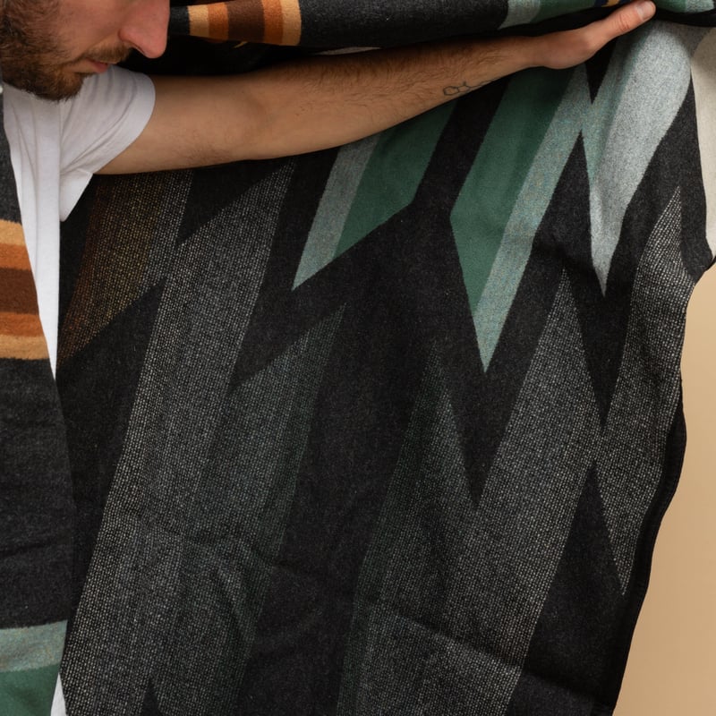 Wyeth Trail Oxford Jacquard Blanket