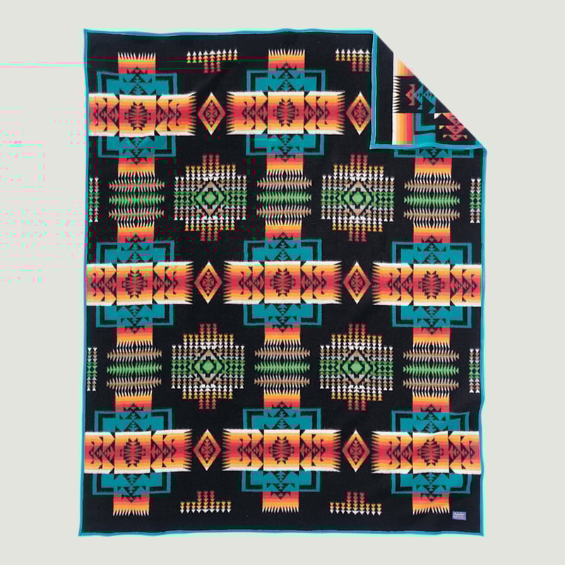 Large Chief Joseph Black Jacquard Blanket