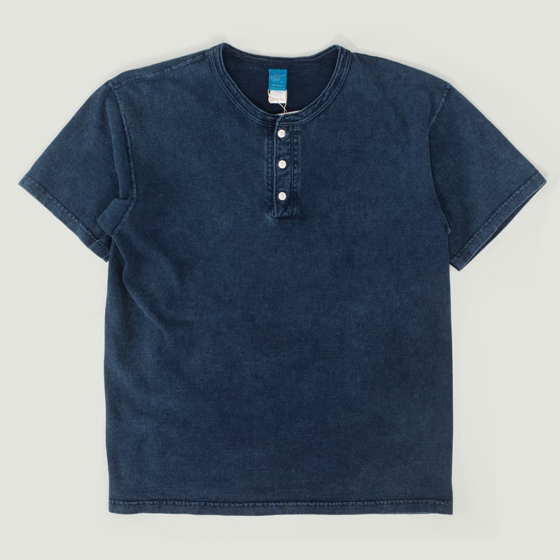 Short Sleeve Henley Tee in Indigo Shave