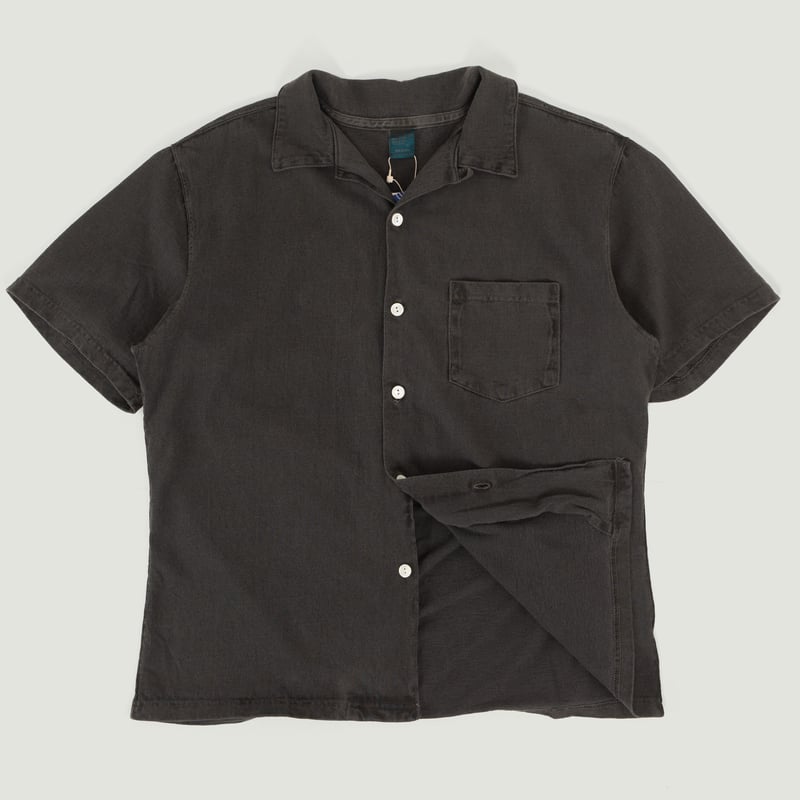 Short Sleeve Open Tee Shirts in Pitch Black