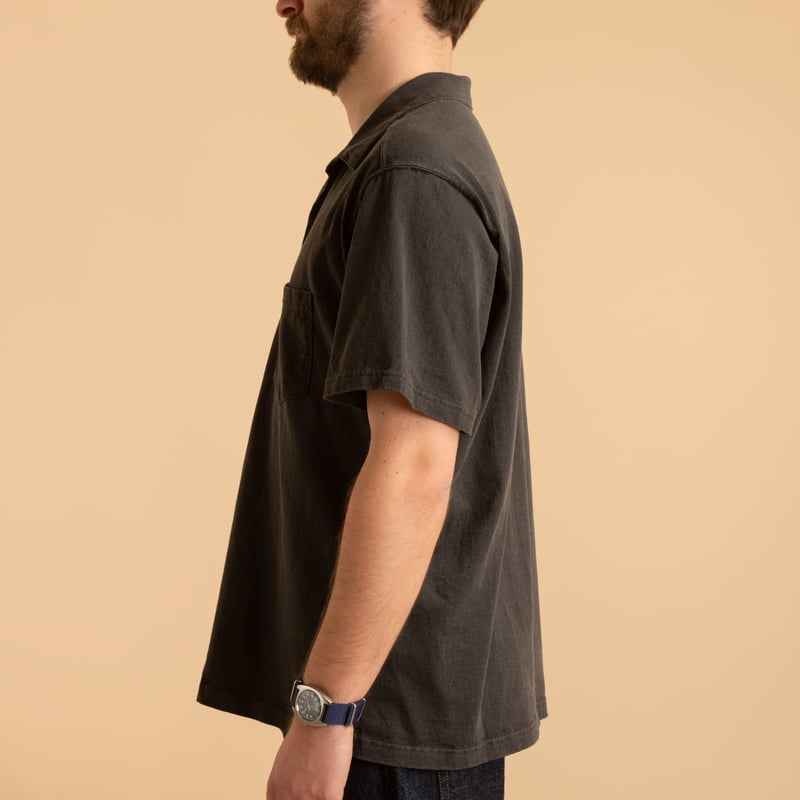 Short Sleeve Open Tee Shirts in Pitch Black