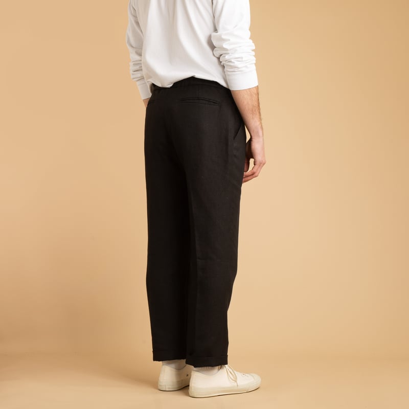 T005 Linen Drawstring Trousers Black