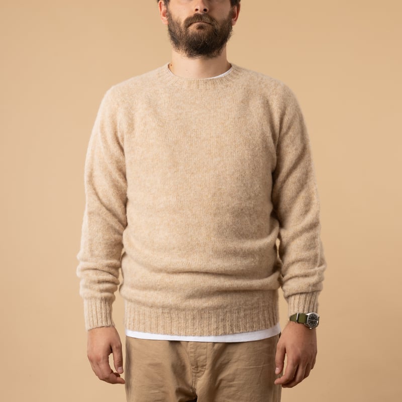 Shaggy HARLEY OF SCOTLAND sweater in Tusk color, front view