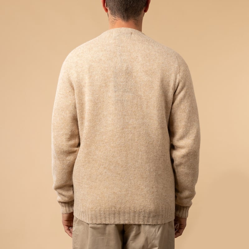 Cardigan en laine HARLEY OF SCOTLAND Saddle Shoulder V couleur Tusk de dos