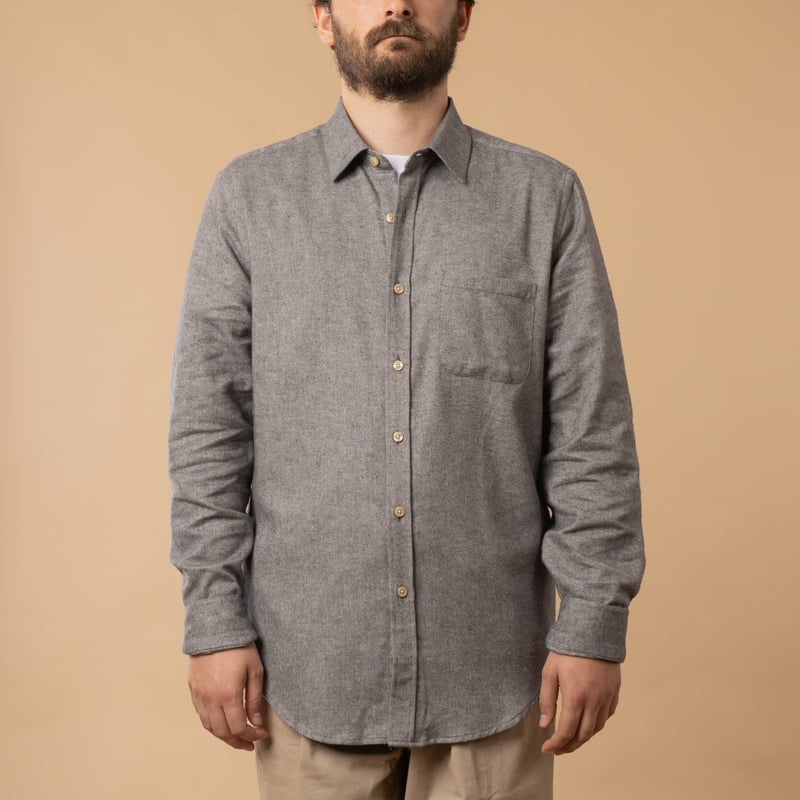 Portuguese Flannel Teca Shirt in Light Grey, front closed, made of cotton.
