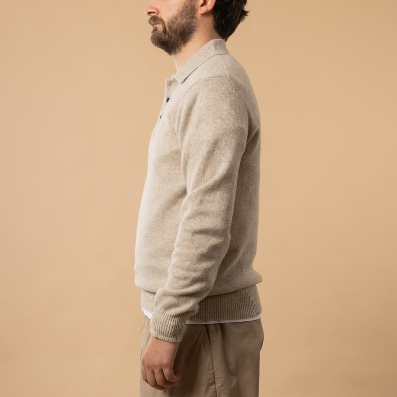 BEAMS PLUS / Knit Polo 9G Long Sleeve Wool Sweater in Beige, Side View