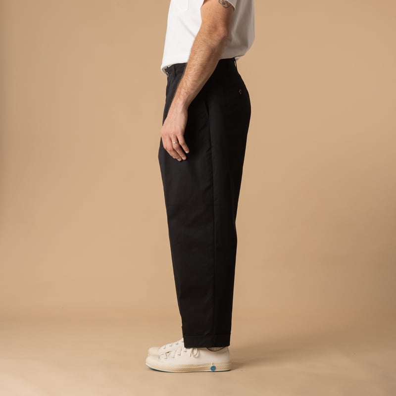 2 Pleats Twill Trousers Black