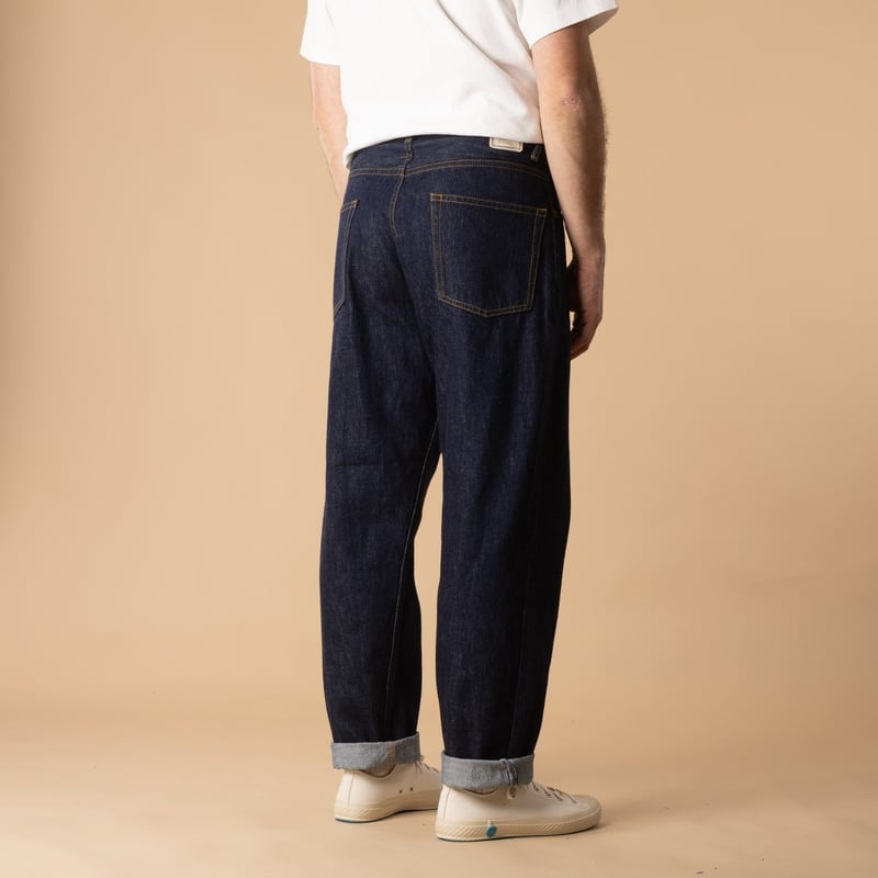 Jeans-Beams-Plus-5 Pocket Wide Denim-Color-Indigo-Back View