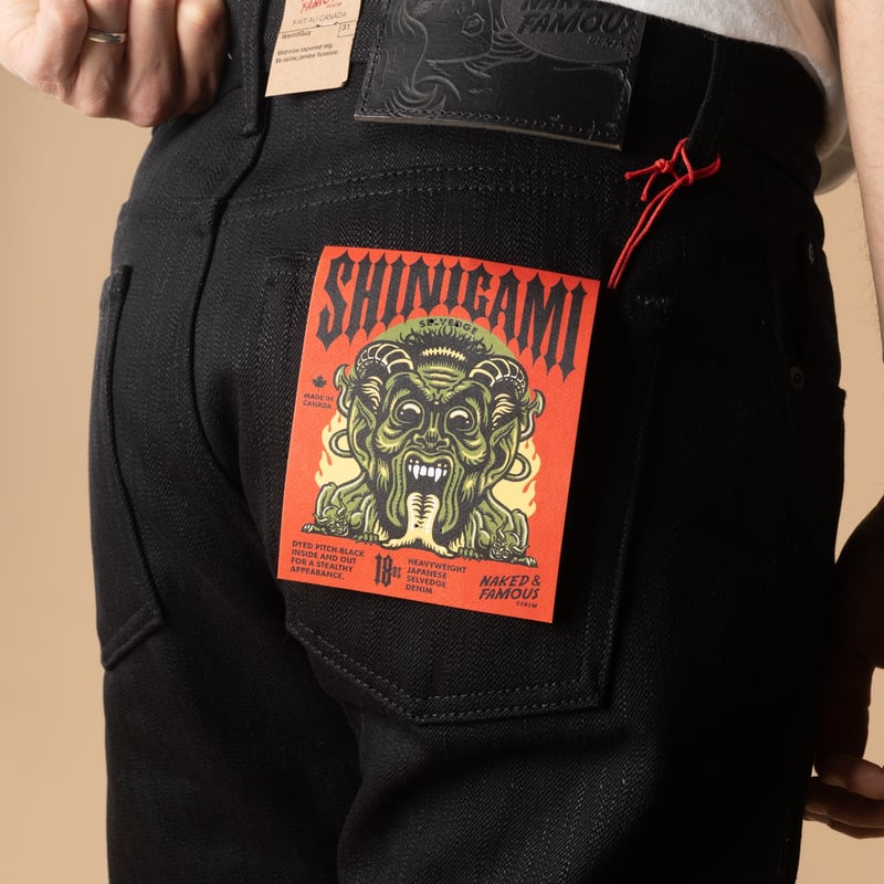 NAKED & FAMOUS jeans - WeirdGuy Shinigami Selvedge cut - detail - back pocket.