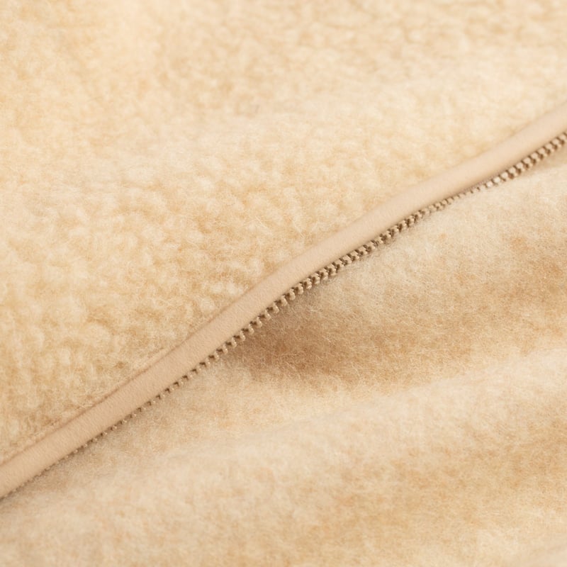 wool-flâneurs-COLDBREAKER-sleeveless-wool-jacket-Pepitko-beige