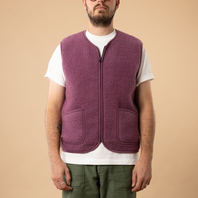 -flâneurs-COLDBREAKER-sleeveless wool jacket-Pepitko Ultralight-French Purple-front closed