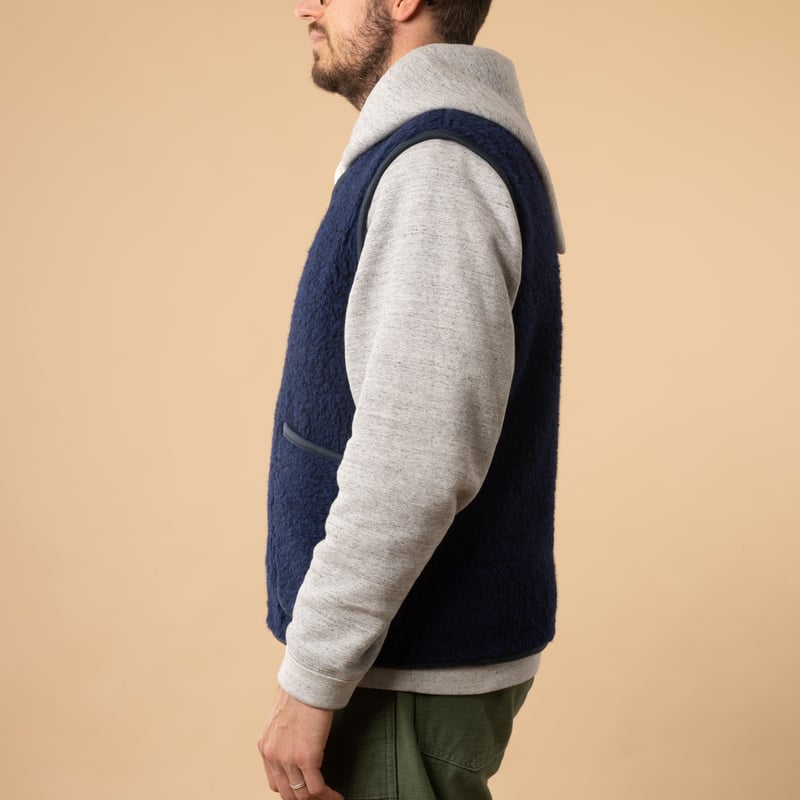 flâneurs-COLDBREAKER-sleeveless wool jacket-Pepitko Vest-Ultramarine-side profile