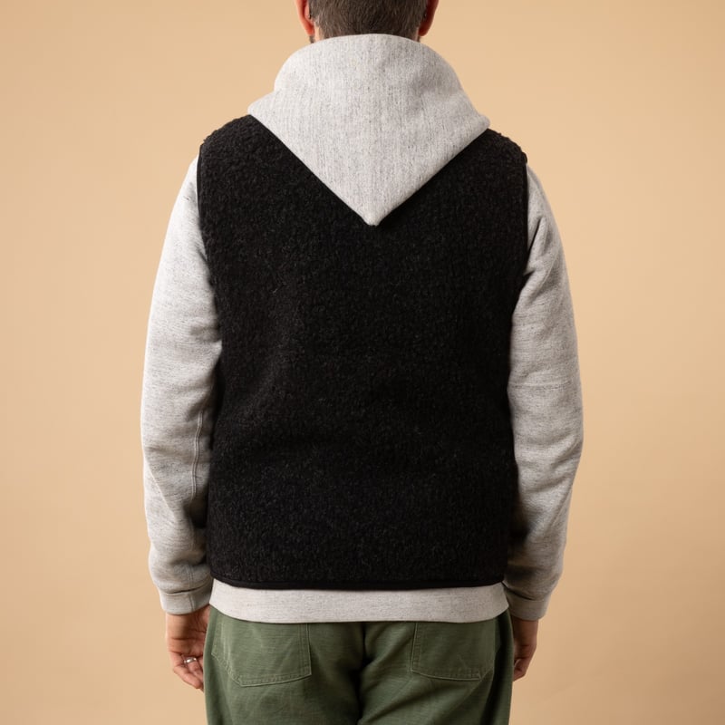 flâneurs-COLDBREAKER-sleeveless wool jacket-Pepitko Vest Black from the back