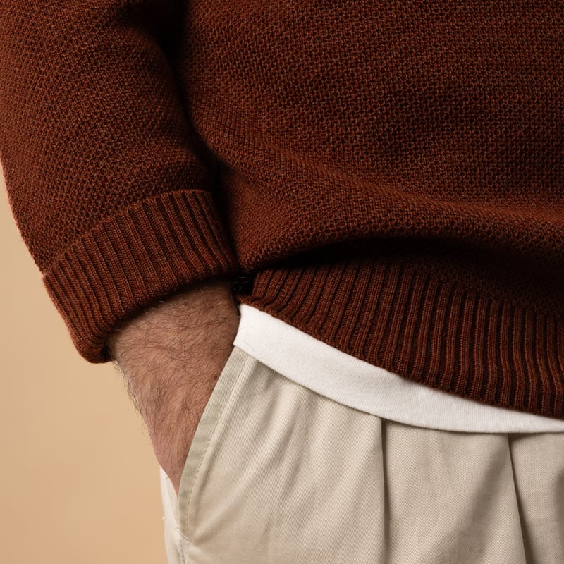 Round-Neck Youri Brick Detail Sleeve Sweaters