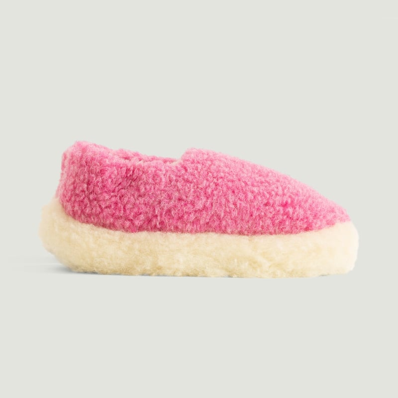 Vignettes-flâneurs-chaussons-COLDBREAKER-Siberian-Slippers-pink