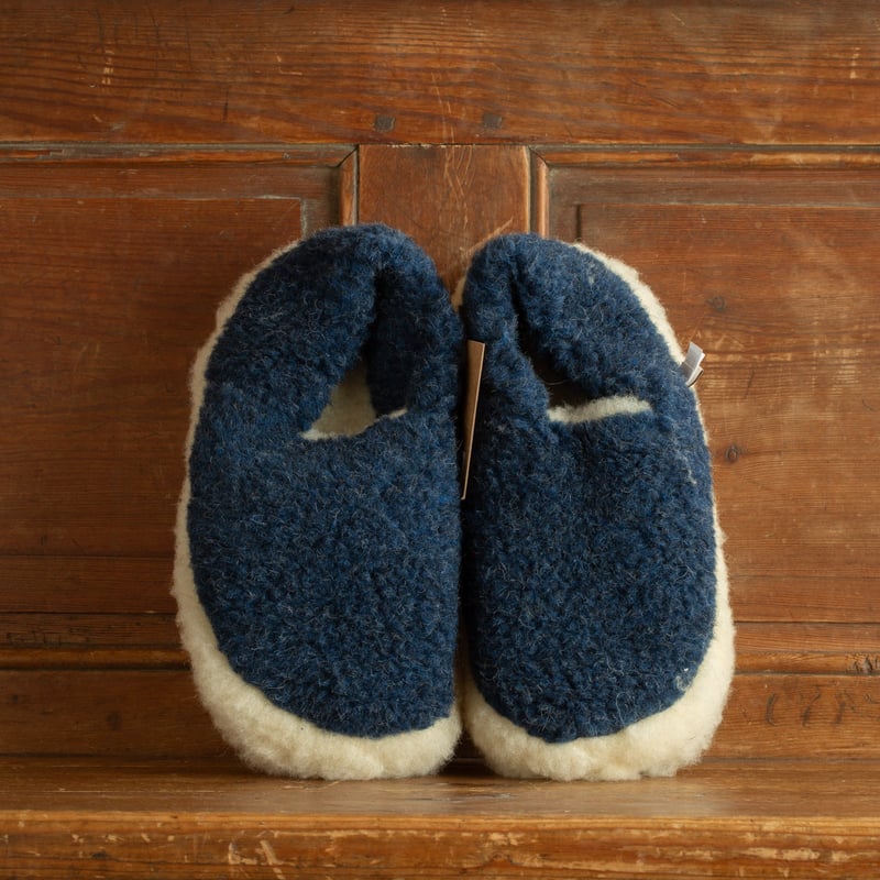 photo flâneurs-chaussons-COLDBREAKER-Siberian-Slippers-dark blue front