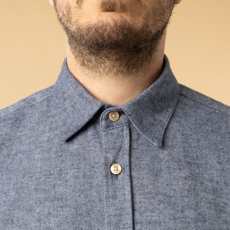 Portuguese Flannel Teca Shirt in Indigo, worn detail images