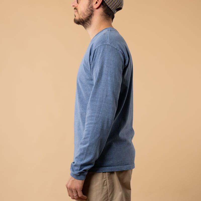 GOOD-ON loafers long sleeve crew tee shirt - Profile view of P Ajisan