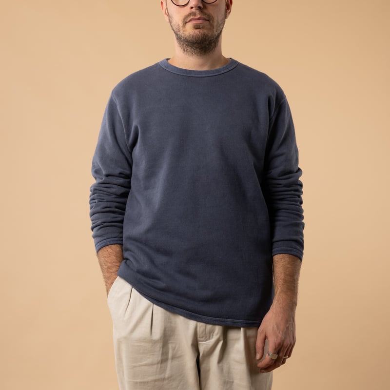 GOOD-ON-slouchy-crew-sweatshirt-navy_silhouette