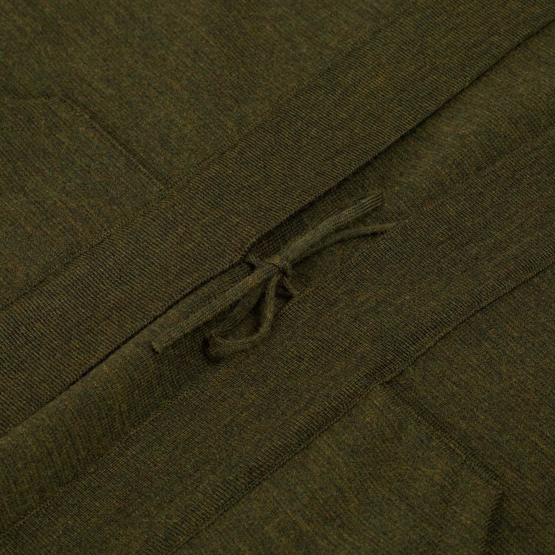 détail cordon Le-Minor-x-Flâneurs-gilet-Milano-Noragi-vert-olive-chiné
