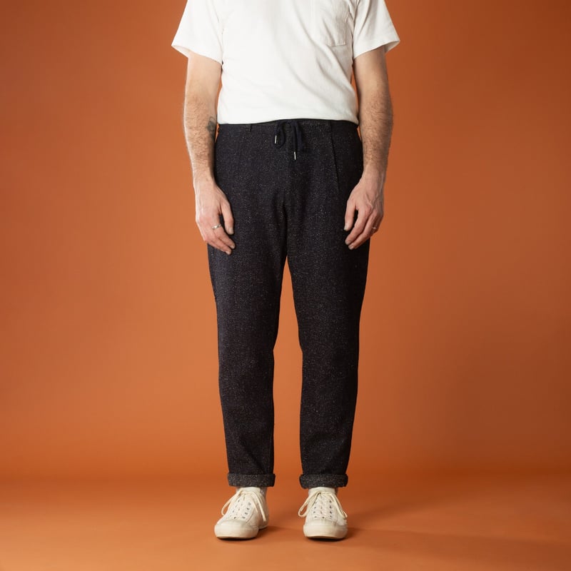 front-flâneurs-JAPAN-BLUE-JEANS-Tweed-Denim-Easy-Tapered-Pants