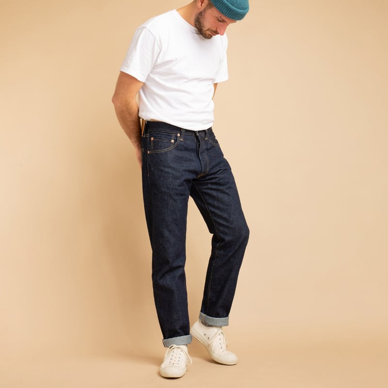 look-Studio-d'Artisant-D1826-Ivy-Relaxed-Tapered-13oz-Selvedge-Denim