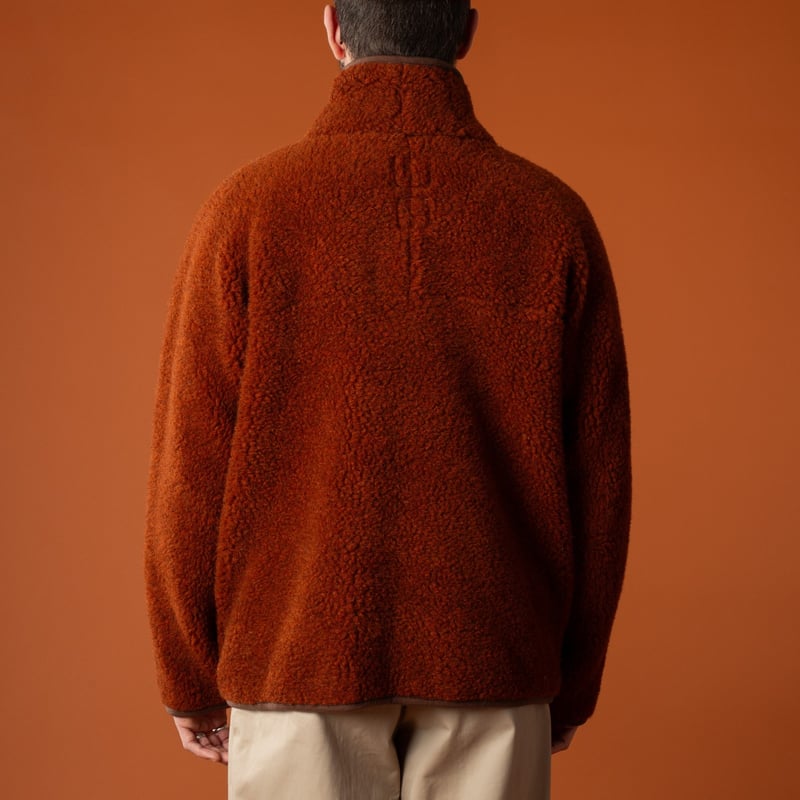 image-portée-de-dos-Colbreaker-x-Flâneurs-cognac-fleece-wool-pile-1