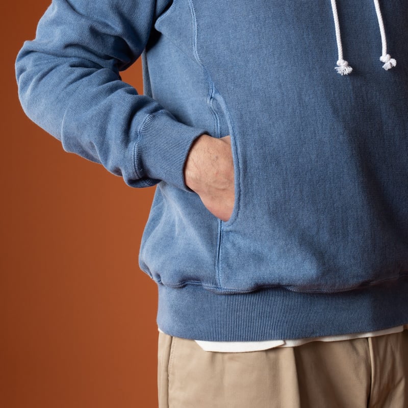 image flâneurs porté détail-GOOD-ON--Heavy-Pullover-Hood-Sweat-P-Ajisai