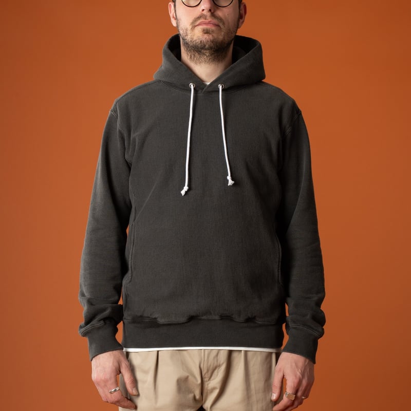 image porté de face flâneurs-GOOD-ON--Heavy-Pullover-Hood-Sweat-P-Black (2)