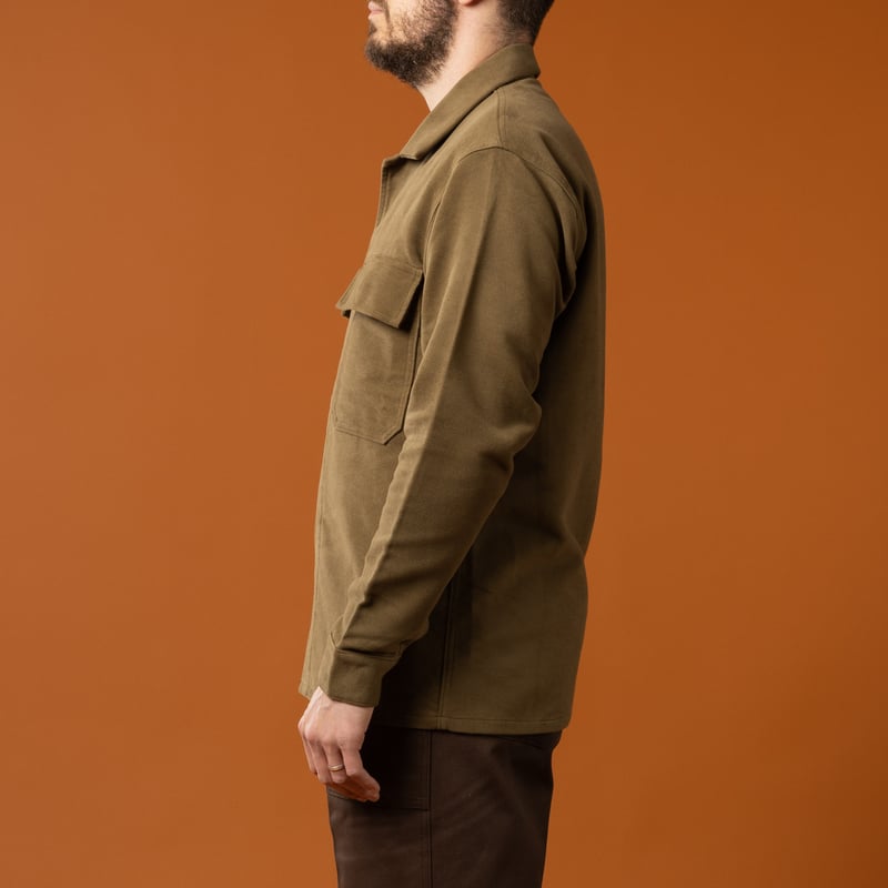 INFORMALE / WS50 Work Shirt Olive - Side Profile