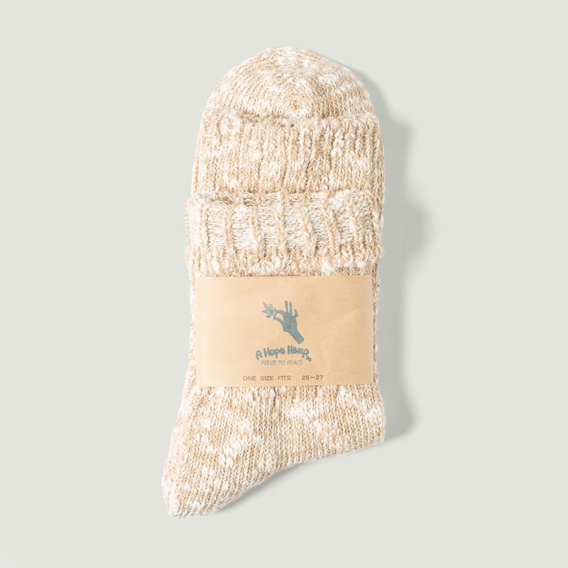 vignette flâneurs chausettes en chanvre A Hemp Crew Socks Beige
