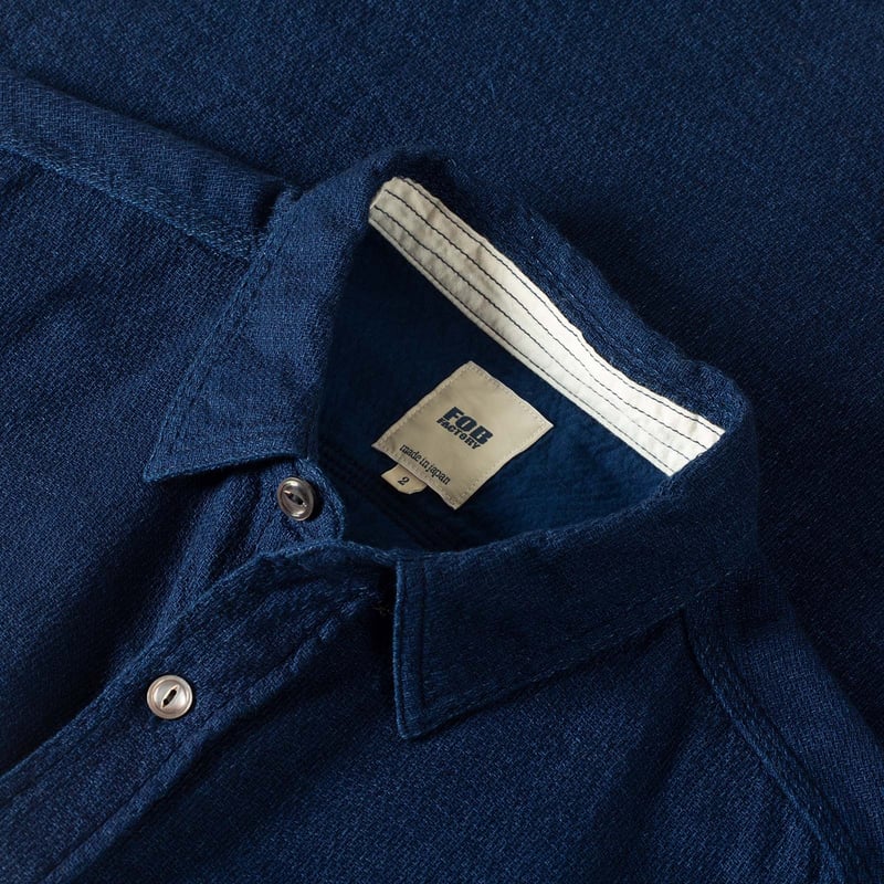 détail col flâneurs FOB Factory F3507 Indigo Panama Double Gauze Navy