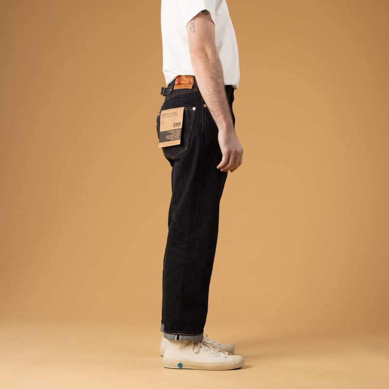 Image flâneurs FOB FACTORY  F165 Garage 5P Selvedge Denim porté de profil