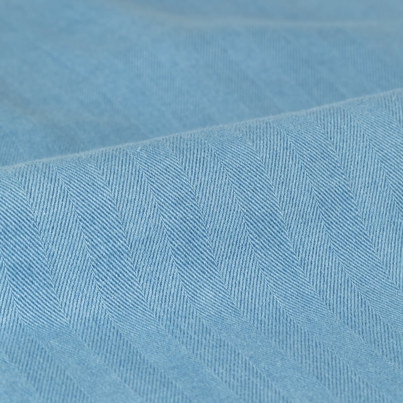 Image détail tissu Flaneurs_UNIVERSAL WORKS_Kyoto Work Jacket Washed Indigo Herringbone 1