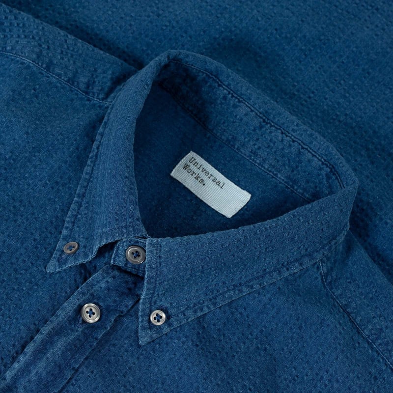 chemise UNIVERSAL WORKS Lazy Day Shirt Washed Indigo Seersucker image col flâneurs
