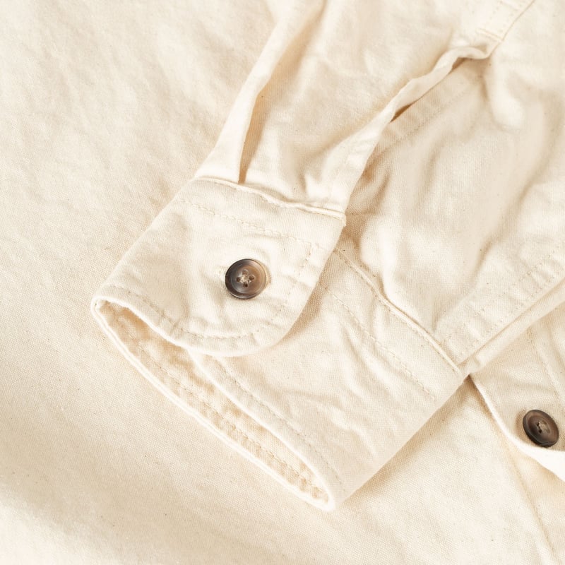 détail manche flâneurs chemise Seuvas 8oz Canvas Raglan Shirt Natural