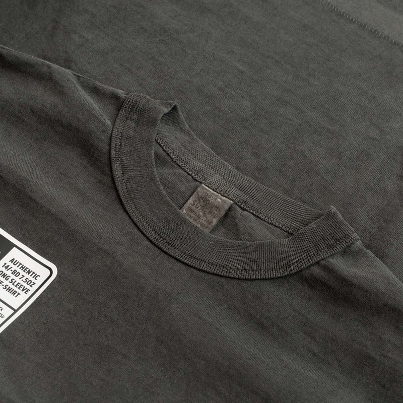 XX DEVELOPMENT teeshirt manches longues SURE MFG 7,5oz Pocket Tee Black detail col
