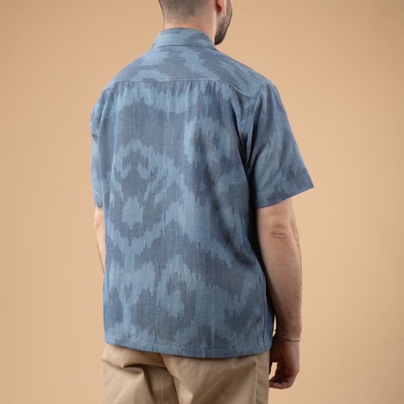 Image-Flâneurs_KARDO x FLÂNEURS / S/S Shirt Ikat 61_de-dos