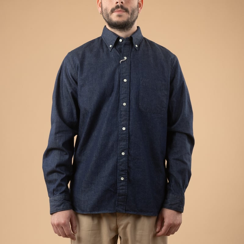 Image-Flâneurs_BEAMS PLUS / BD Denim Shirt Indigo Front-Facing