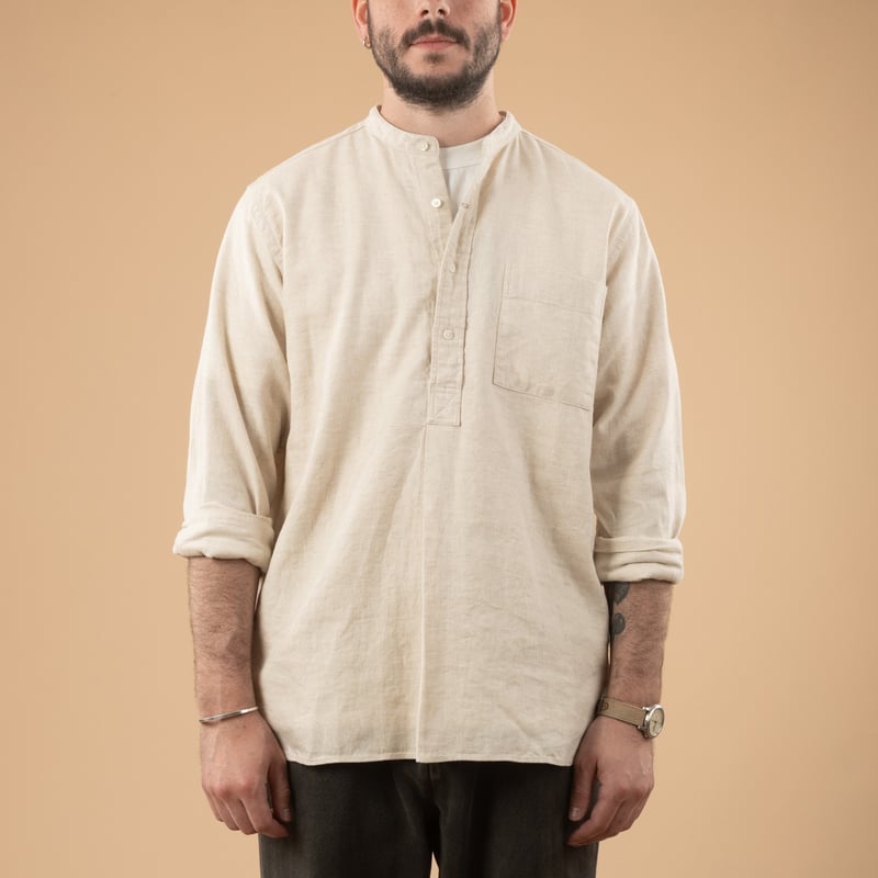 flâneurs BEAMS PLUS Band Collar Pullover Herringbone Natural_de-face