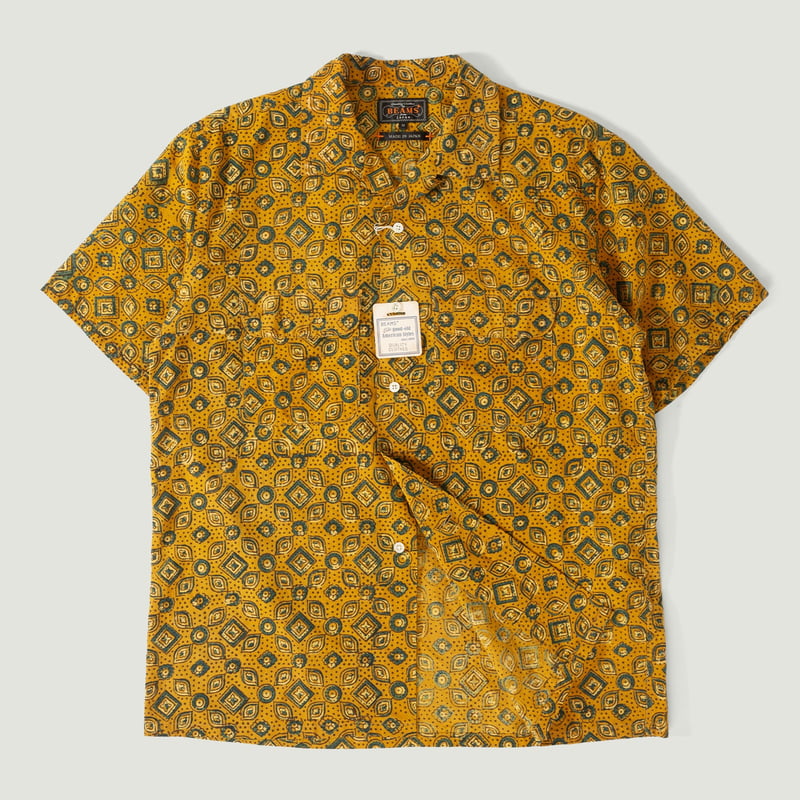 Image_Flâneurs_BEAMS PLUS / Open Collar Shirt Block Print Geometric Pattern Mustard_Vignette