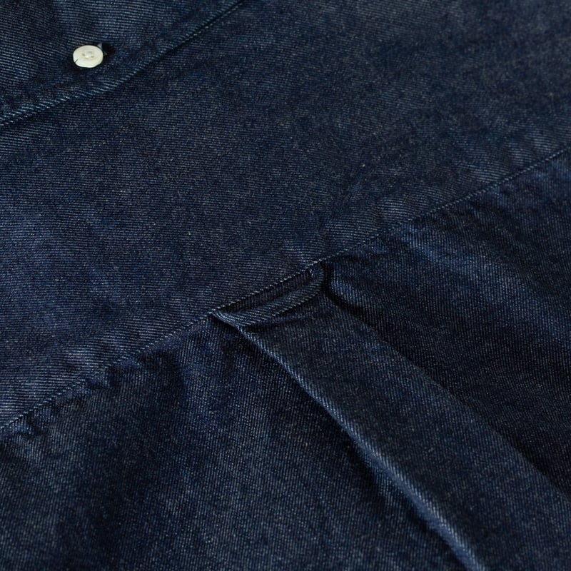 Image-Flâneurs_BEAMS PLUS / BD Denim Shirt Indigo_back collar detail