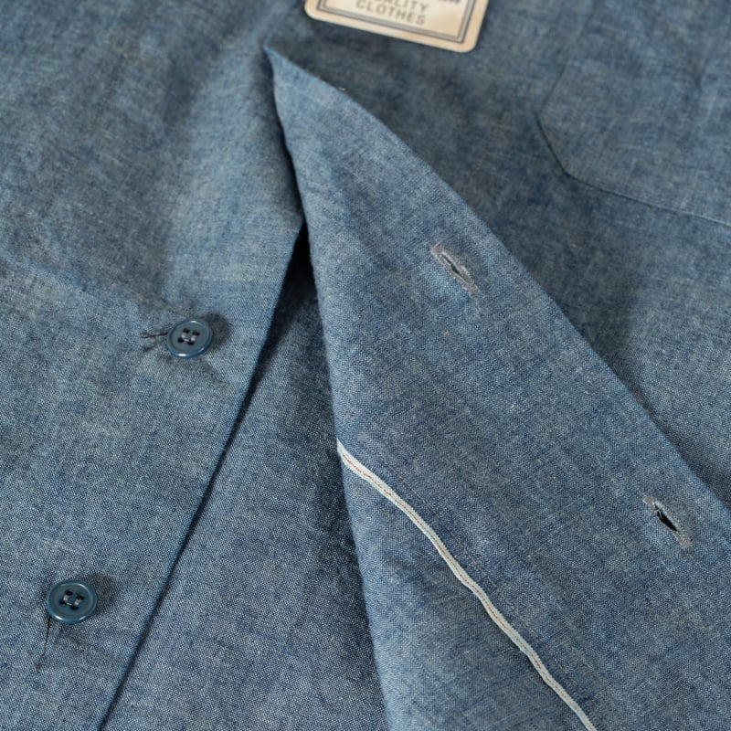 image flâneurs BEAMS PLUS_Image-Flâneurs_Mil Open Collar Chambray Blue_detail-trim