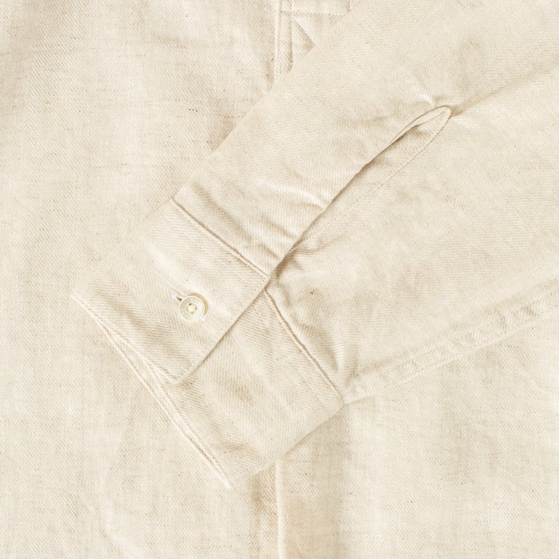 image flâneurs BEAMS PLUS_ Band Collar Pullover Herringbone natural manche