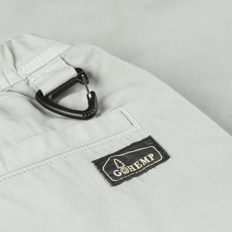 Image-Flâneurs_GOHEMP / Hemp Utility Basic Pants Ice Gray_détail-tag